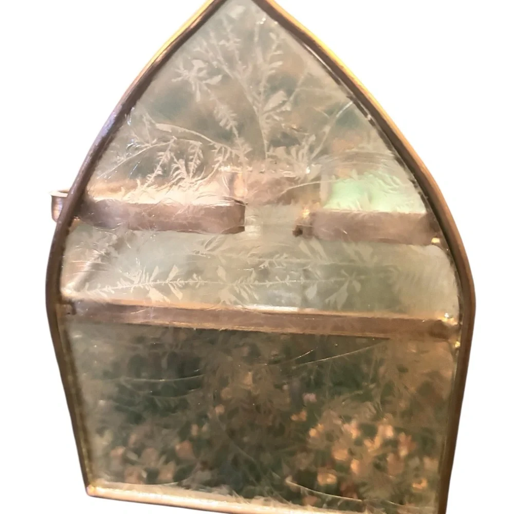 Nativity Manger Stained art glass scene- 5 inches in height